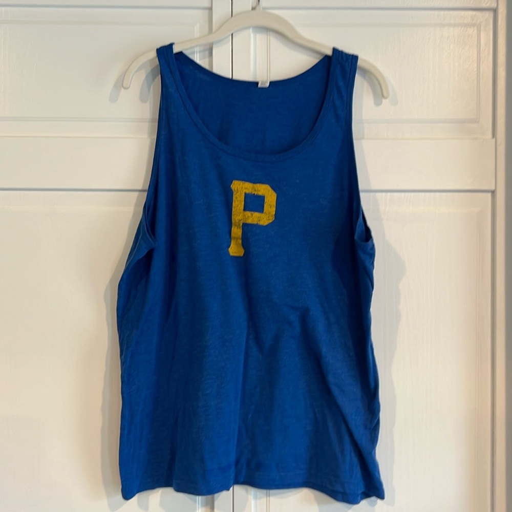 Ladies Pittsburgh Pirates top